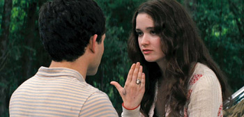 Beautiful Creatures Trailer Watch Online